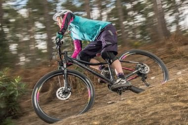Rekreační horská kola TREK Skye – optimalizace dámským potřebám