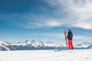 Alpské testování lyží se zdokonalovacím kurzem od profíků z FTVS!